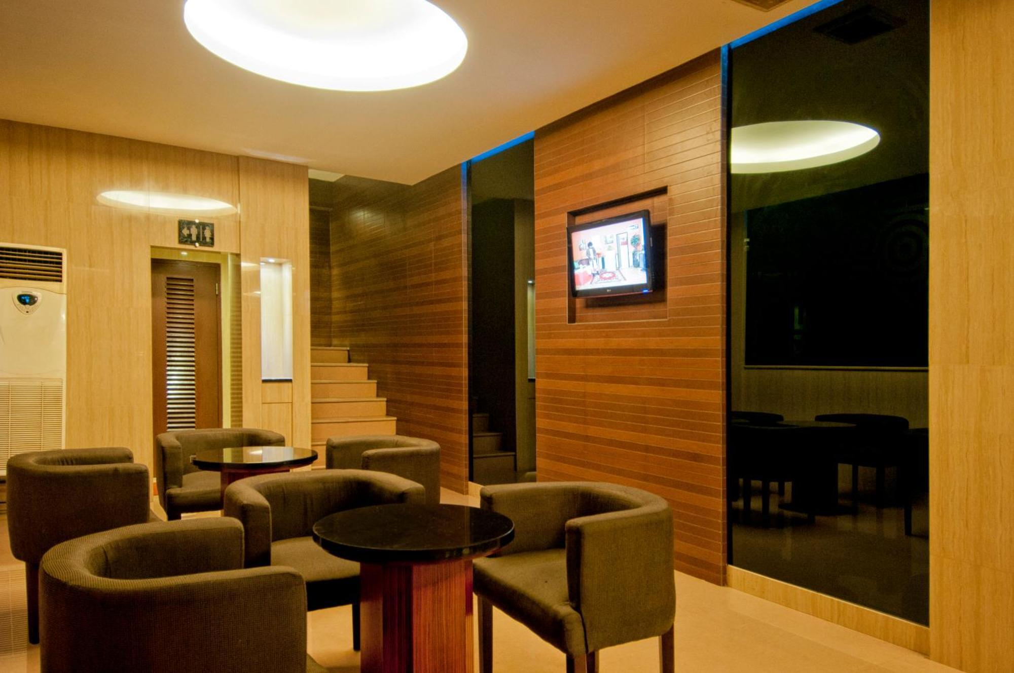 Grand Sakura Hotel Medan Eksteriør bilde
