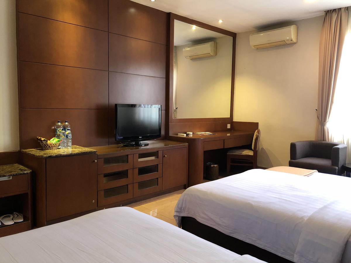 Grand Sakura Hotel Medan Eksteriør bilde